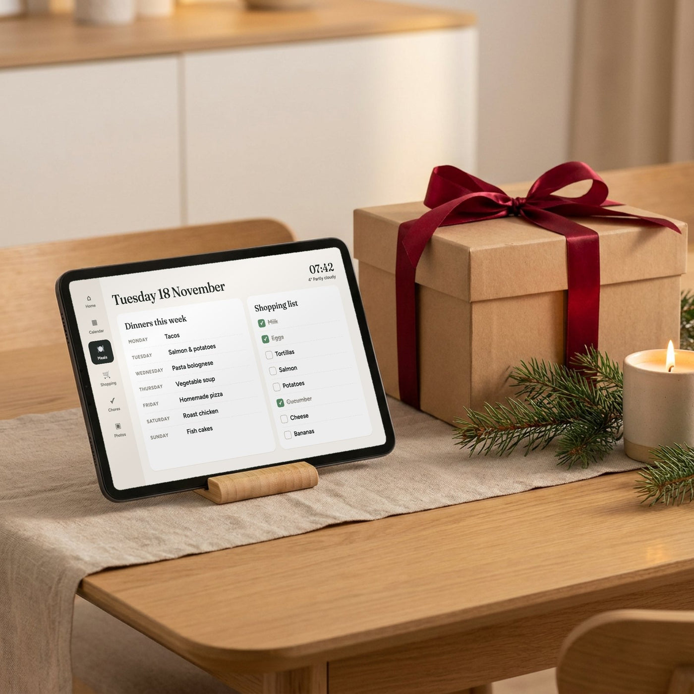 Famiora™ Smart Fridge Calendar